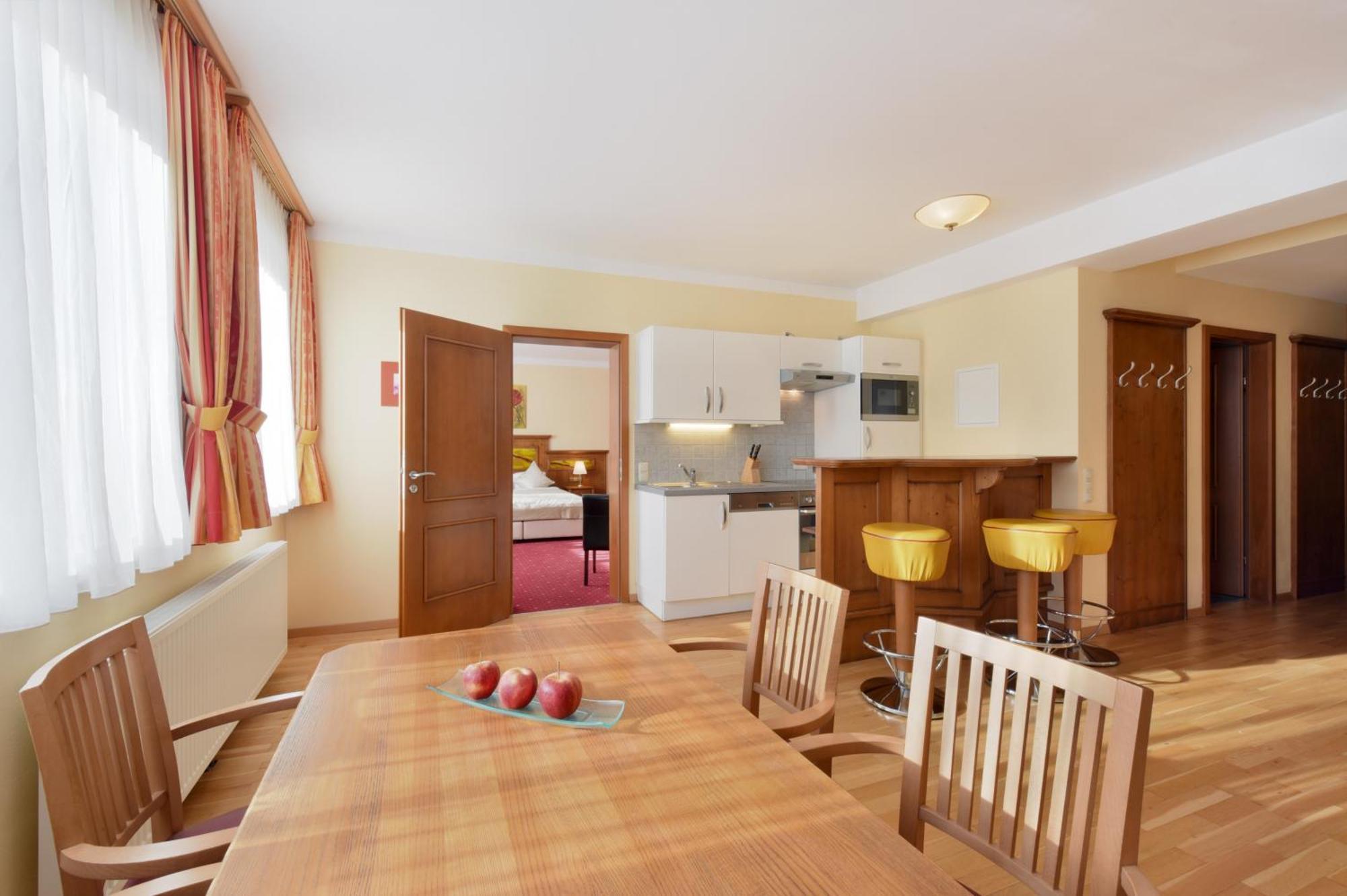 Appartements Cella Central ツェル アム ゼー エクステリア 写真